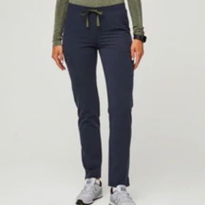 Figs Yola scrub bottoms in Quiet Navy (Size: XS regular)